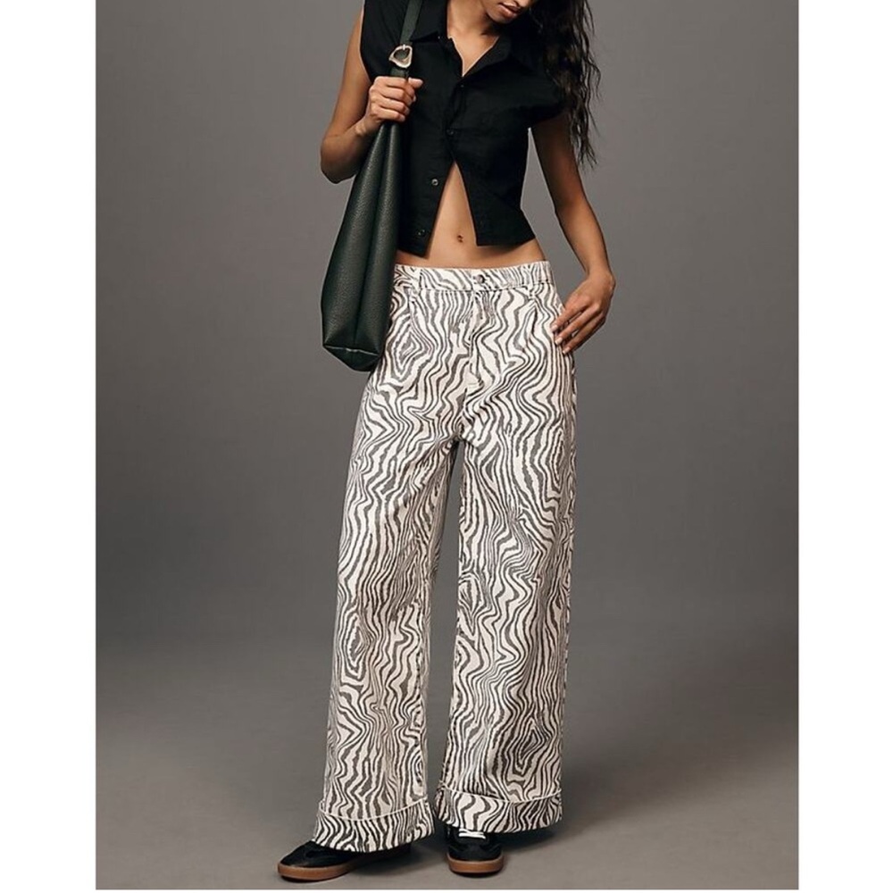 Pilcro 'The Leon' Black Cotton Double Hem High-Rise Wide-Leg Cuffed Jeans